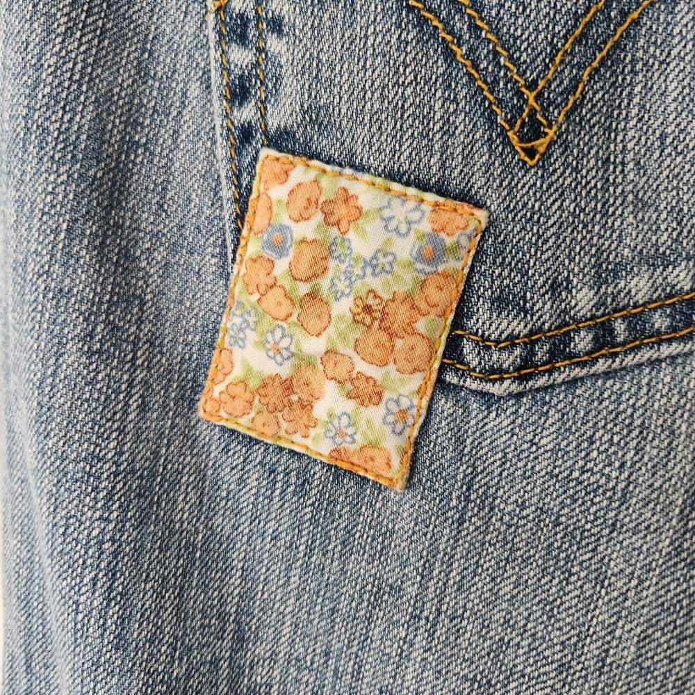 Levi's 513 Patchwork Bootcut Jeans Y2k - image 4